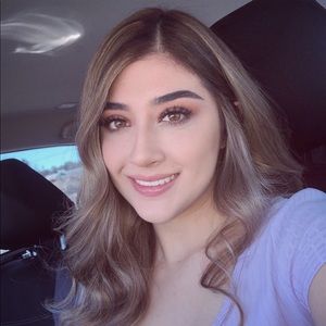 Meet your Posher, Aylin